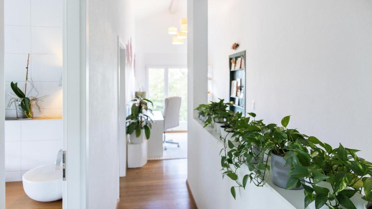 Chambre Lumineuse Dans Une Maison Moderne Apartment Treyvaux Exterior photo