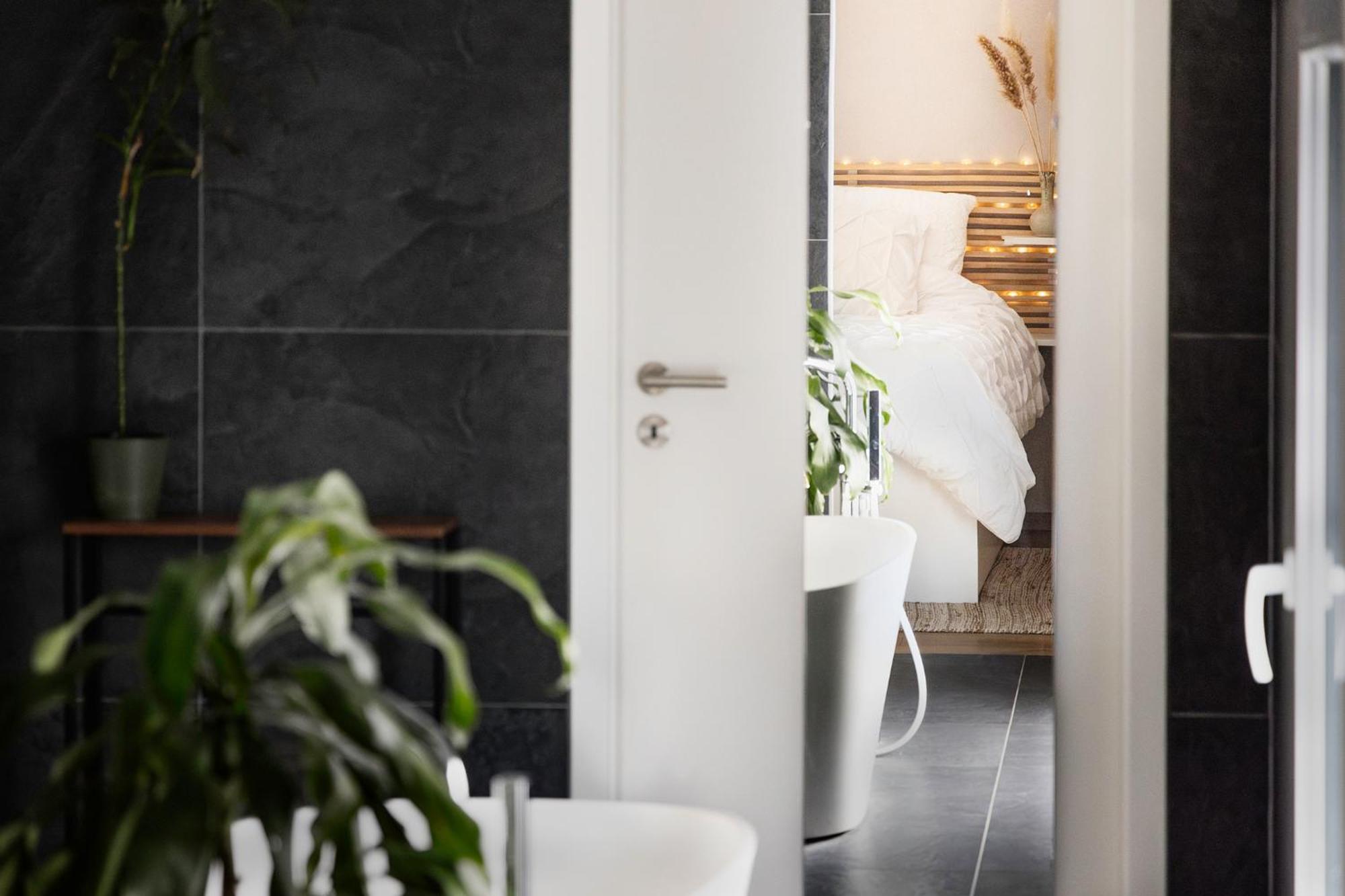 Chambre Lumineuse Dans Une Maison Moderne Apartment Treyvaux Exterior photo